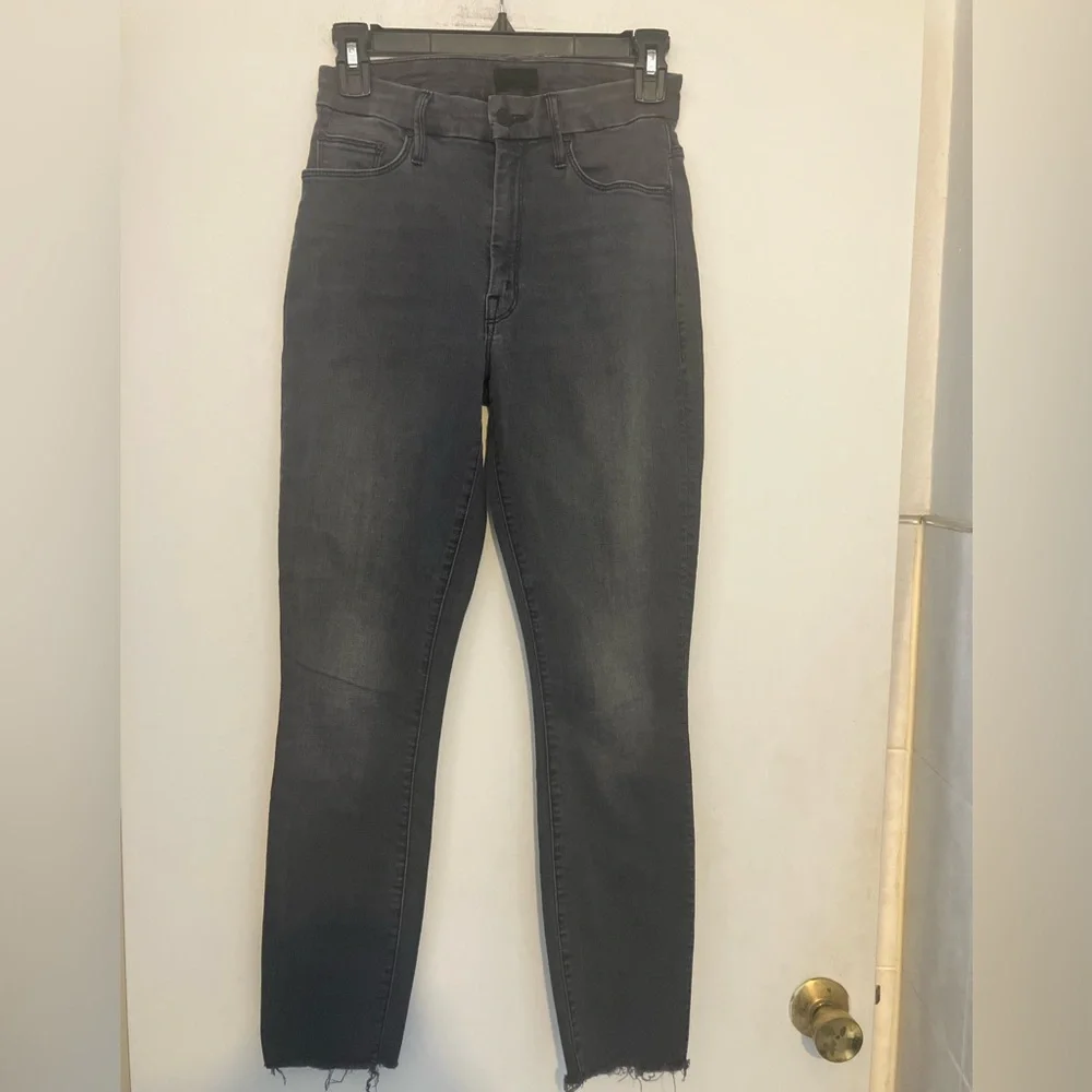 Mother high waisted looker ankle fray skinny cut grey stretch 27 (small)